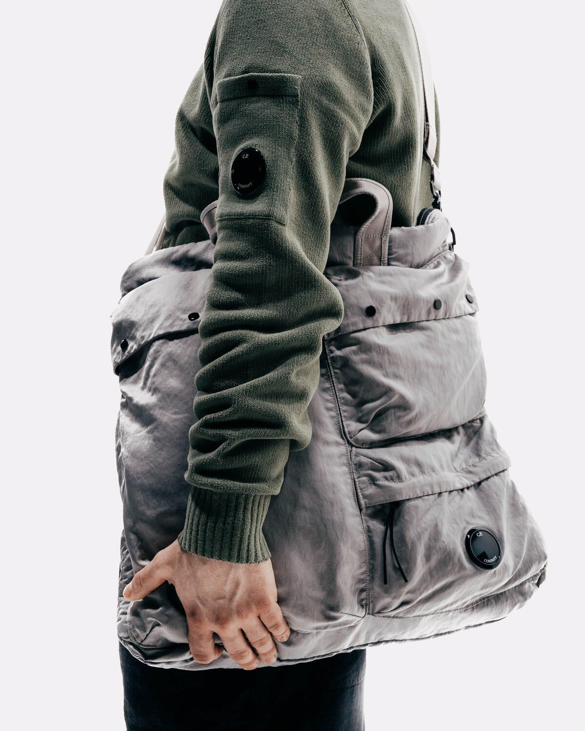 C.P. Company NYLON B TOTE BAG | 16CMAC219A005269G-913 | AFEW STORE